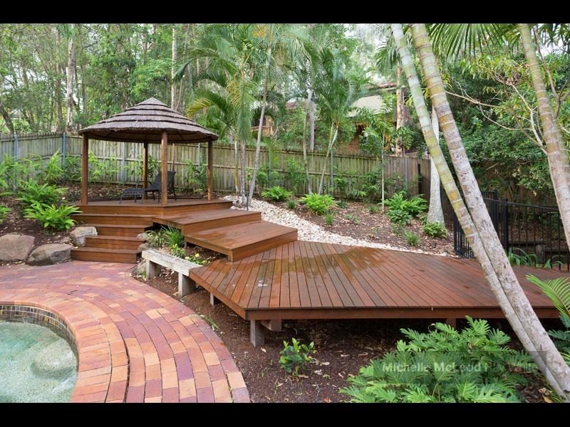 37 Goolman Street, Chapel Hill QLD 4069