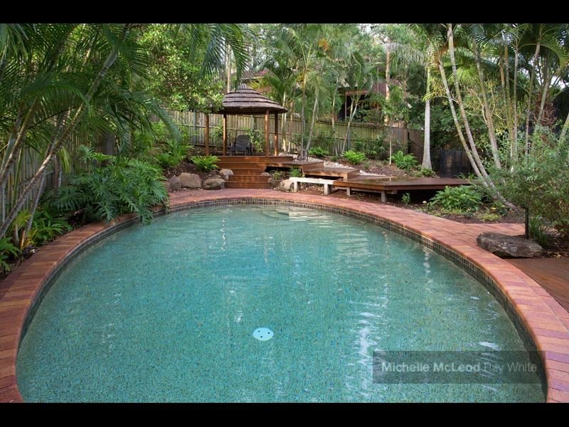 37 Goolman Street, Chapel Hill QLD 4069