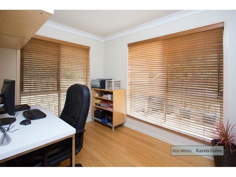 16 Aurora Crescent, Kenmore QLD 4069