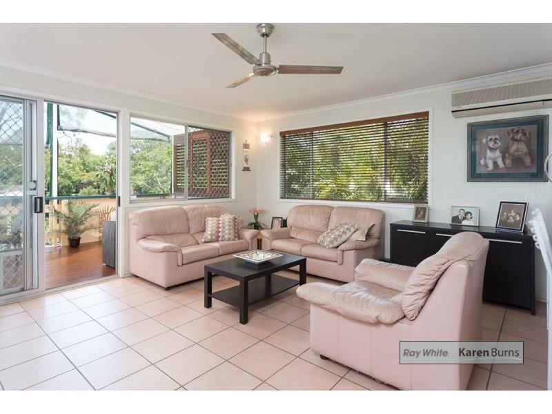 13 Gem Road, Kenmore QLD 4069