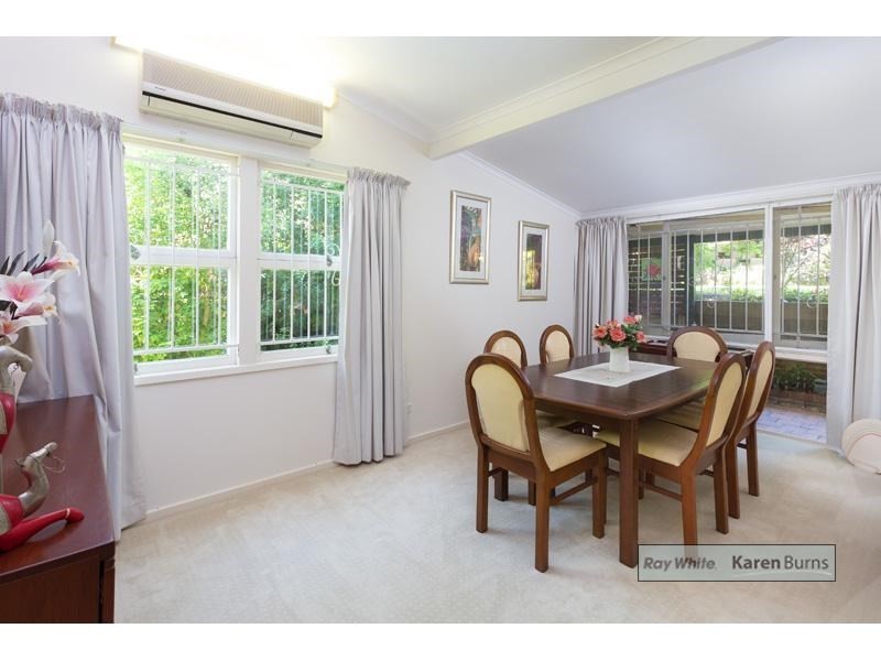 13 Gem Road, Kenmore QLD 4069