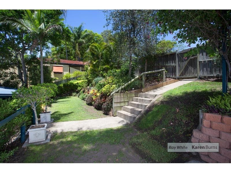 13 Gem Road, Kenmore QLD 4069