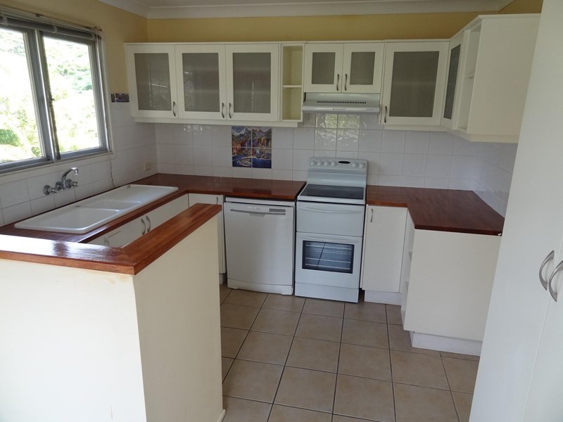 36 Ijong Street, Kenmore QLD 4069