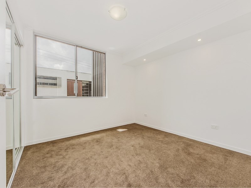 6/39 Depper Street, St Lucia QLD 4067