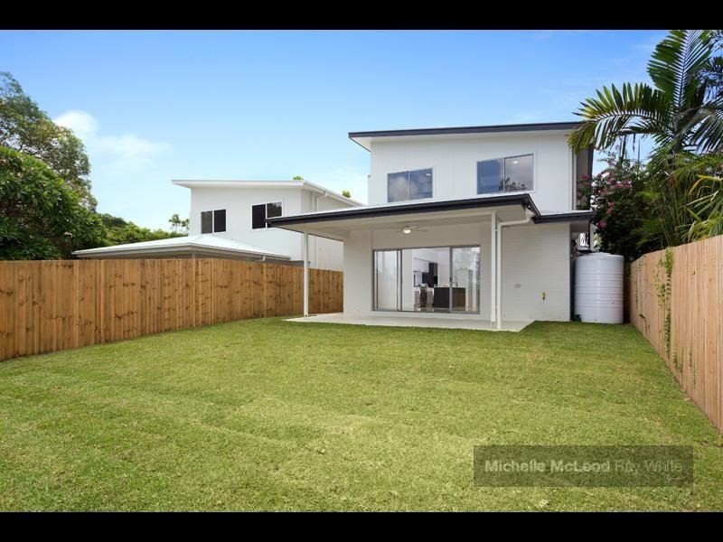 76 Burns Parade, Chapel Hill QLD 4069