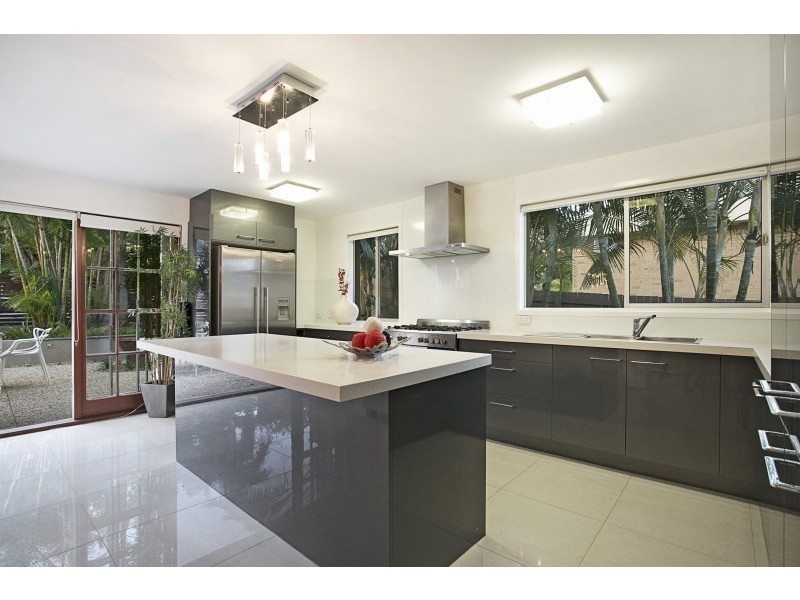 52 Kooringal Drive, Jindalee QLD 4074