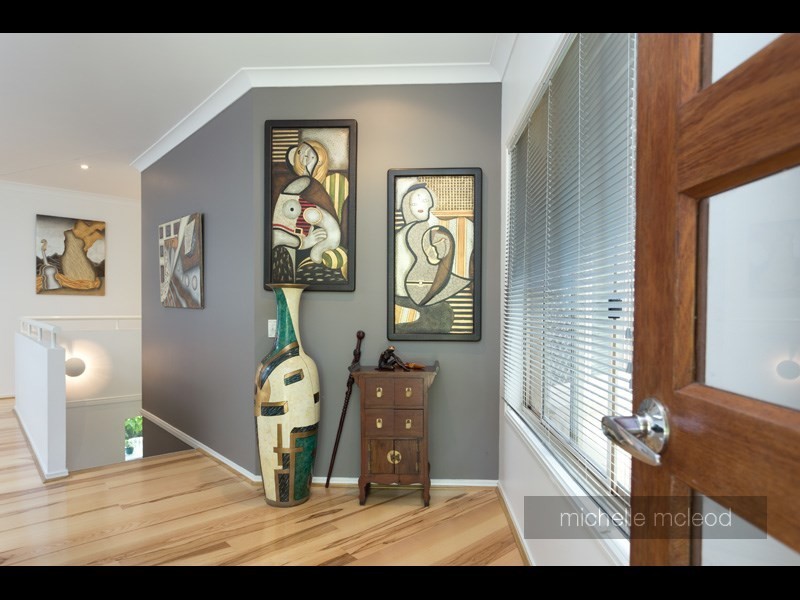 41 Ngeringa Crescent, Chapel Hill QLD 4069