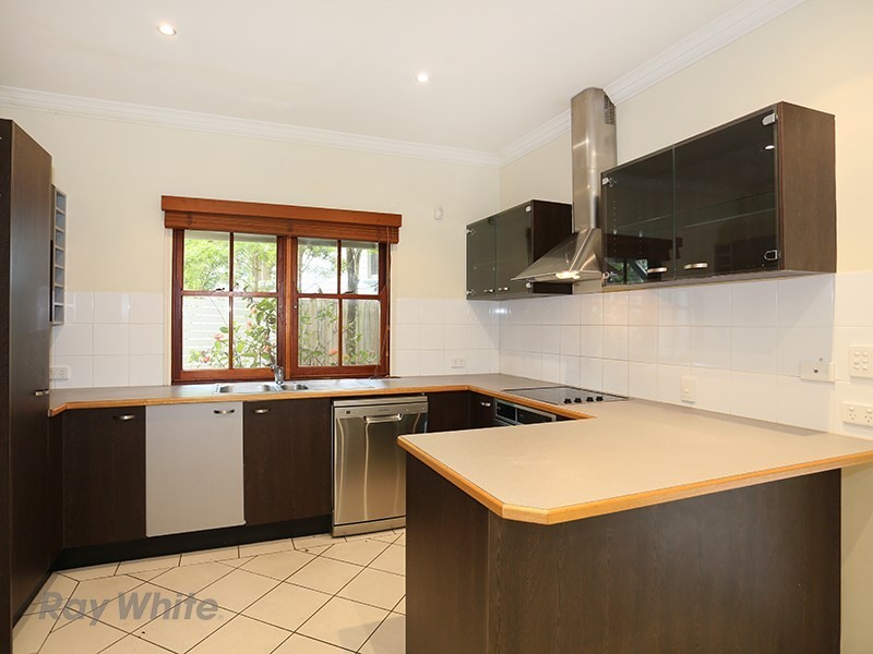 5 Vera Street, Toowong QLD 4066