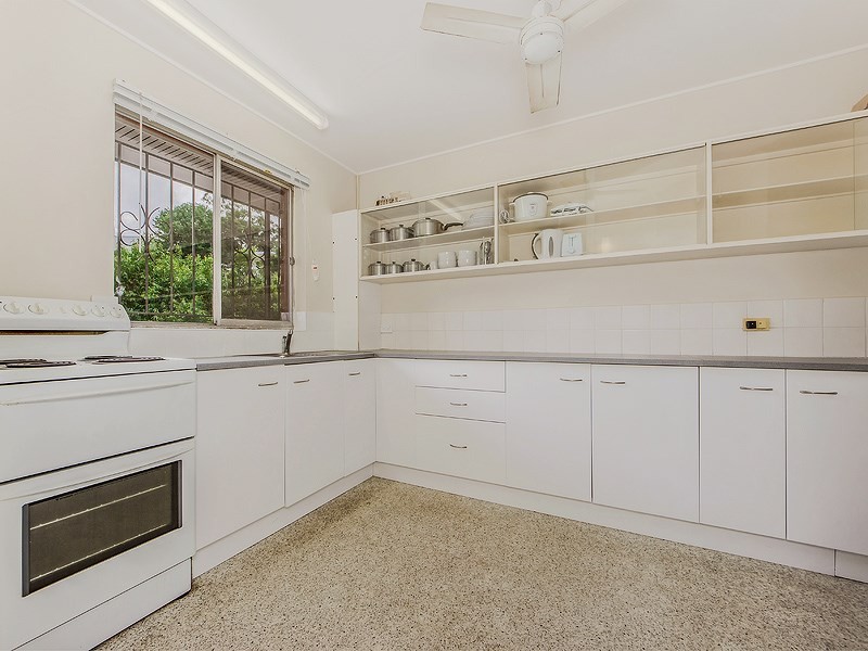 9/27 The Esplanade, St Lucia QLD 4067