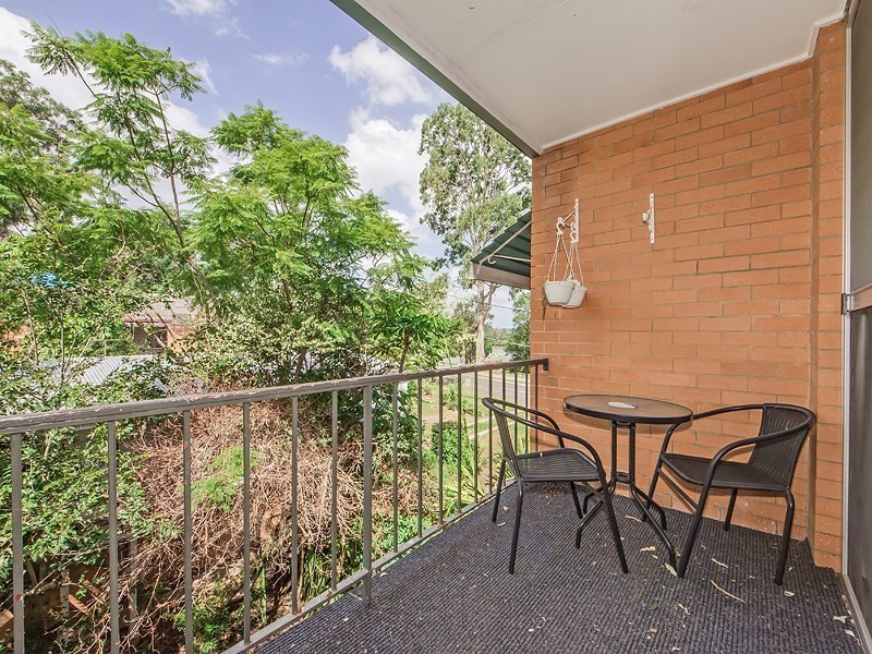 9/27 The Esplanade, St Lucia QLD 4067