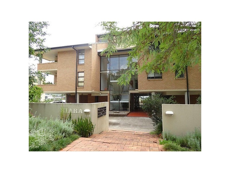 4/108 Swann Road, Taringa QLD 4068