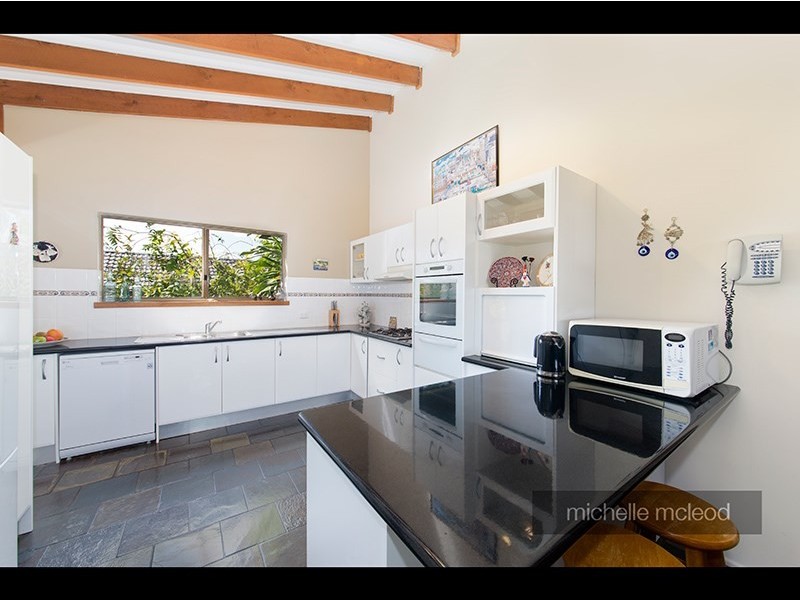 48 Diamantina Street, Chapel Hill QLD 4069