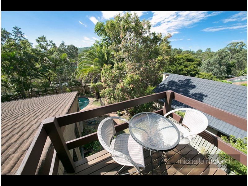 48 Diamantina Street, Chapel Hill QLD 4069