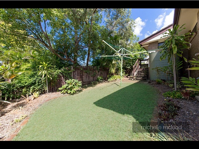 48 Diamantina Street, Chapel Hill QLD 4069