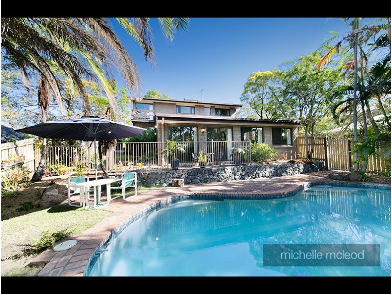 48 Diamantina Street, Chapel Hill QLD 4069