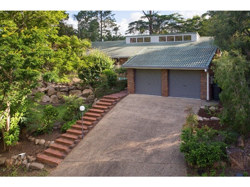 158 Greentrees Avenue, Kenmore Hills QLD 4069