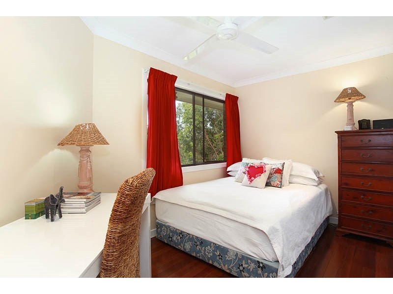 3 Dyer Street, Chapel Hill QLD 4069