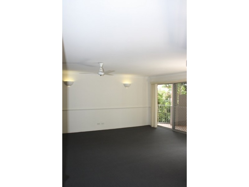 3/36 Brisbane Street, St Lucia QLD 4067