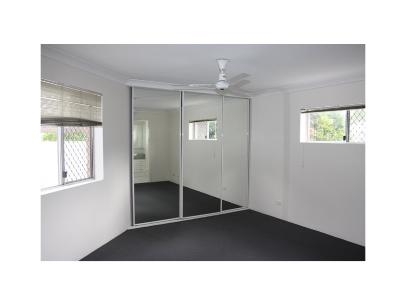 3/36 Brisbane Street, St Lucia QLD 4067