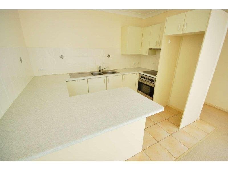 4/57 Mitre Street, St Lucia QLD 4067