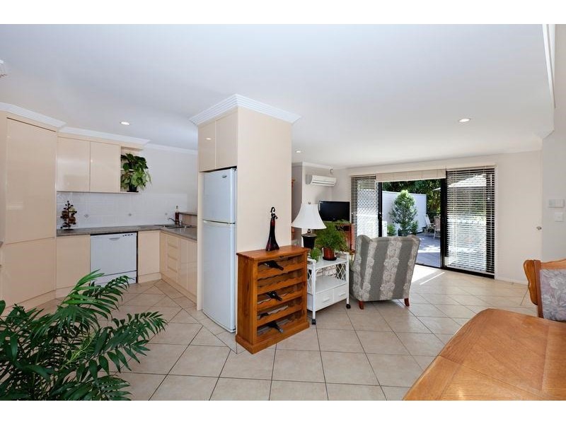 42 Wool Street, Toowong QLD 4066