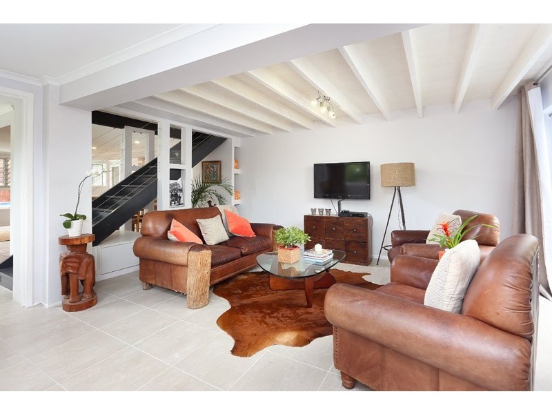 48 Cassandra Street, Chapel Hill QLD 4069