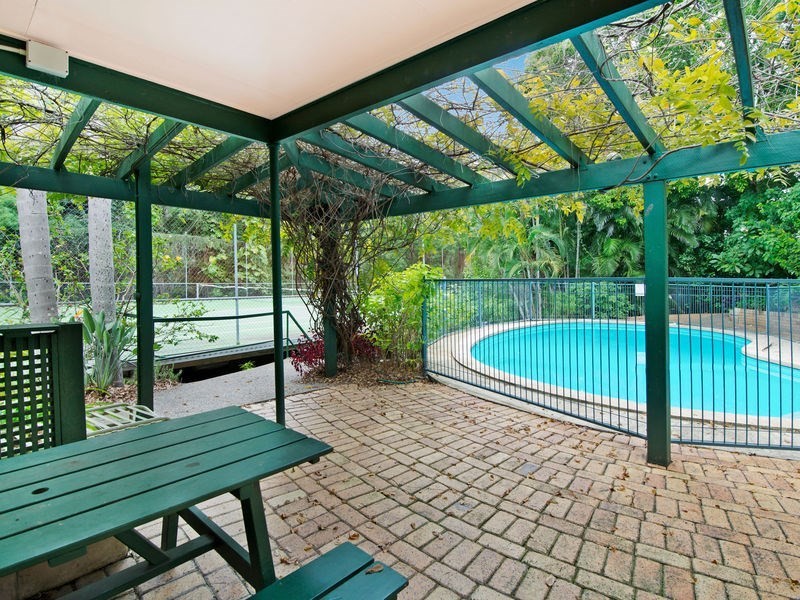 12/12 Woodstock Avenue, Taringa QLD 4068