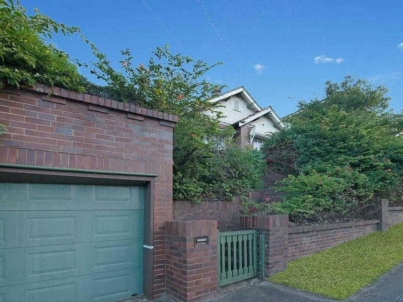 114 Sherwood Road, Toowong QLD 4066