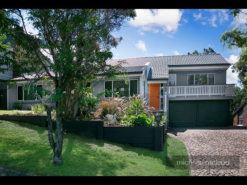 11 Chantilly Street, Chapel Hill QLD 4069