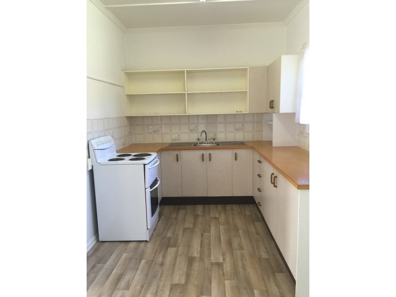 66 Broomfield Street, Taringa QLD 4068