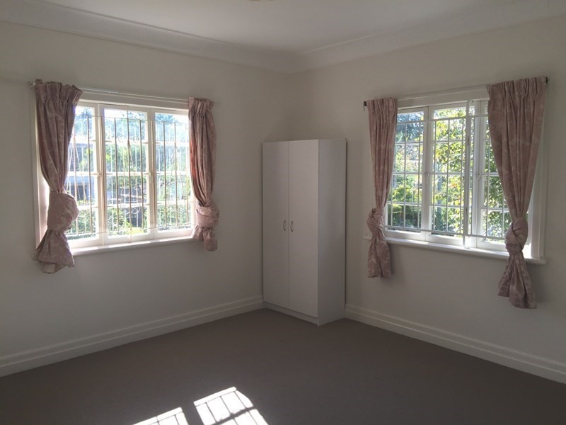 66 Broomfield Street, Taringa QLD 4068