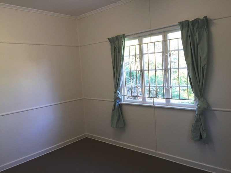 66 Broomfield Street, Taringa QLD 4068