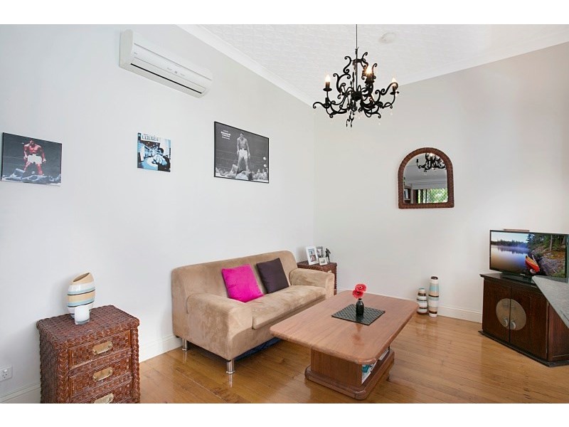 10 Jones Street, Auchenflower QLD 4066