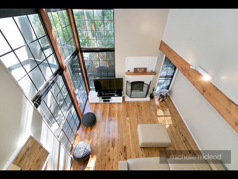 8 Jocelyn Court, Chapel Hill QLD 4069