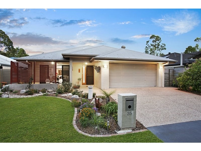 35 Brookeside Crescent, Seventeen Mile Rocks QLD 4073
