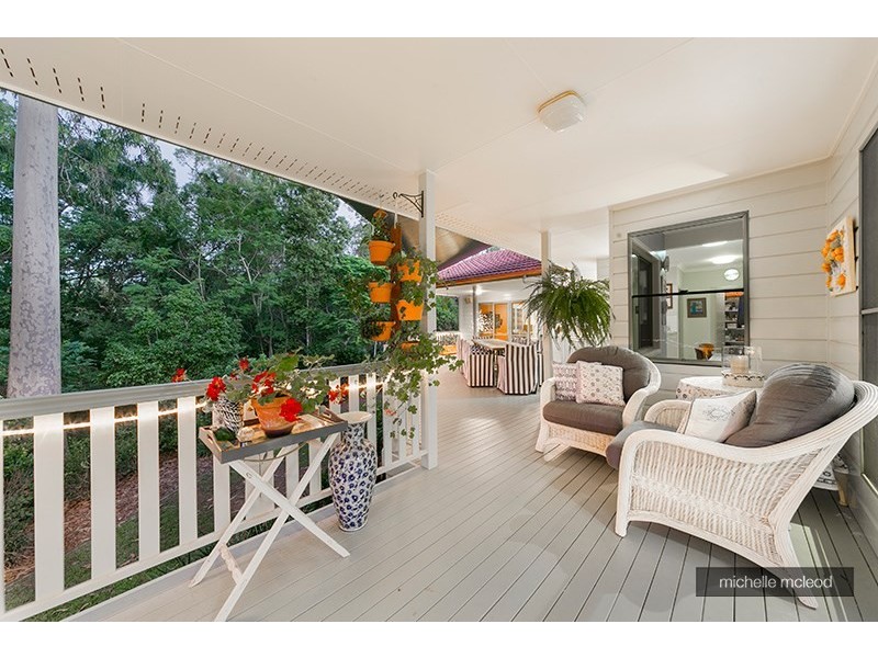 78 Hakea Crescent, Chapel Hill QLD 4069