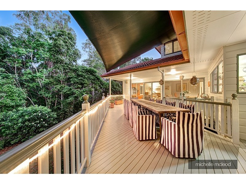 78 Hakea Crescent, Chapel Hill QLD 4069