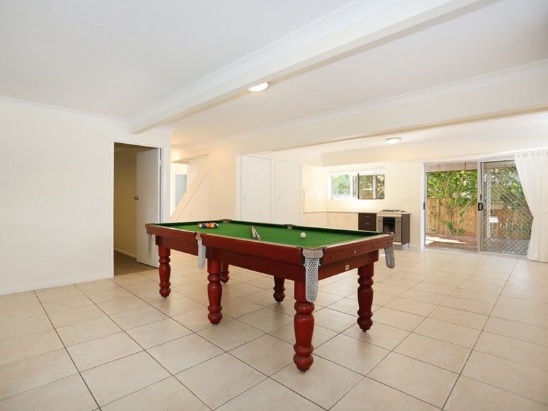 27 Knowles Street, Auchenflower QLD 4066