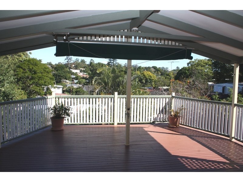 41 Wongabel Street, Kenmore QLD 4069