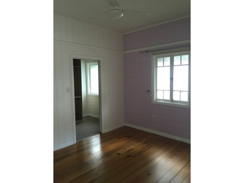 12 McNab Street, Rosalie QLD 4064