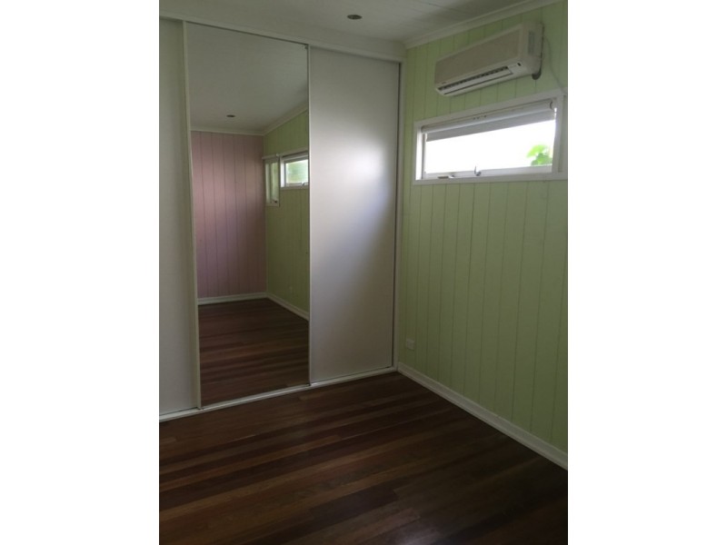 12 McNab Street, Rosalie QLD 4064