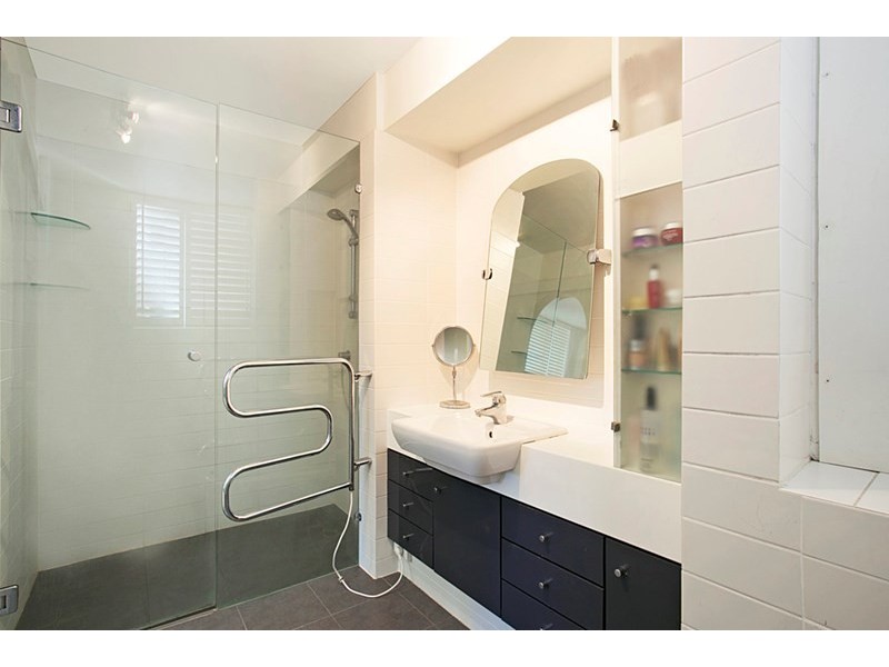 9/2 Sandford Street, St Lucia QLD 4067