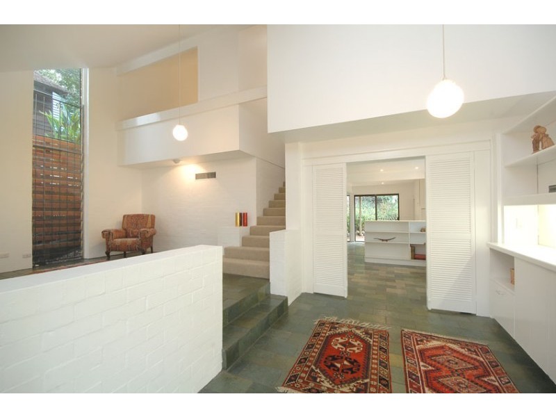 63 Ironside Street, St Lucia QLD 4067