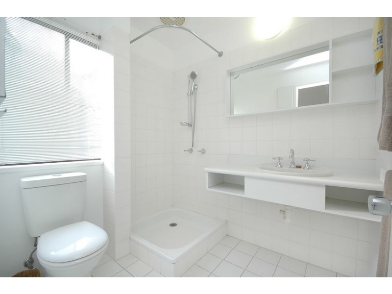 63 Ironside Street, St Lucia QLD 4067