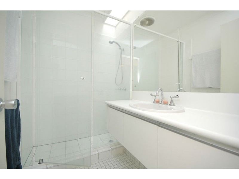 61 Ironside Street, St Lucia QLD 4067