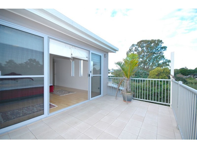 35 Lewis Street, Clayfield QLD 4011