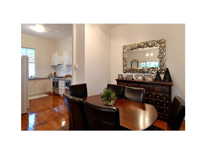 91 Taringa Parade, Indooroopilly QLD 4068