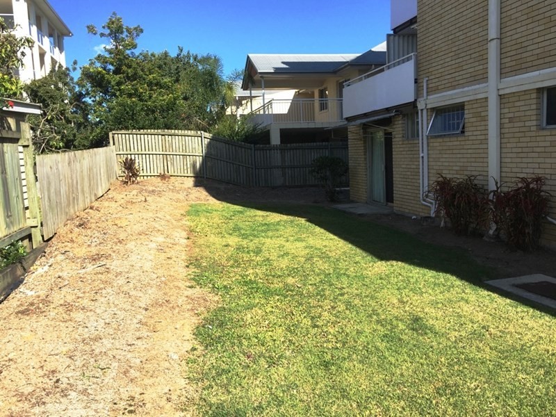 1/12 Underhill Avenue, Indooroopilly QLD 4068