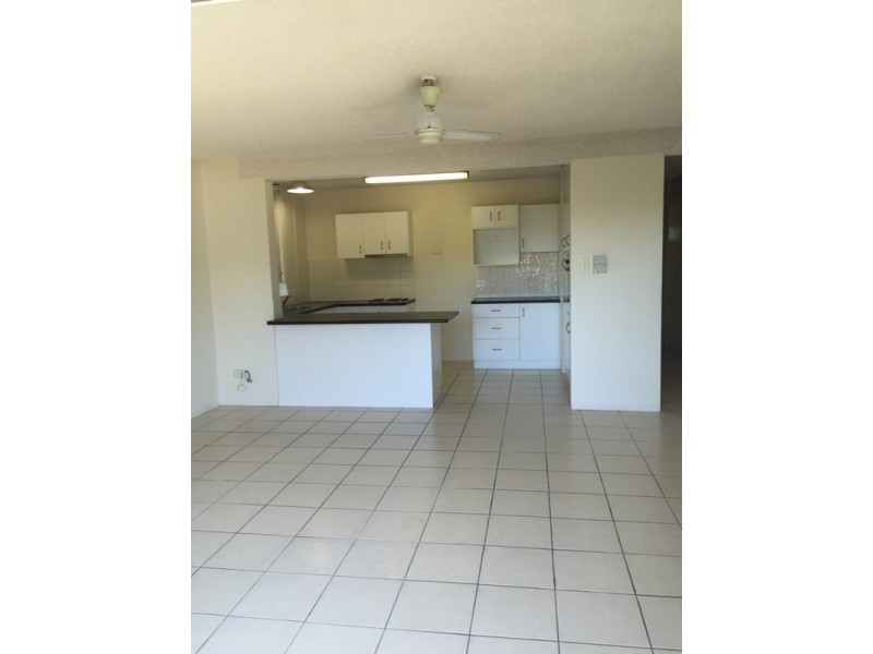 1/12 Underhill Avenue, Indooroopilly QLD 4068