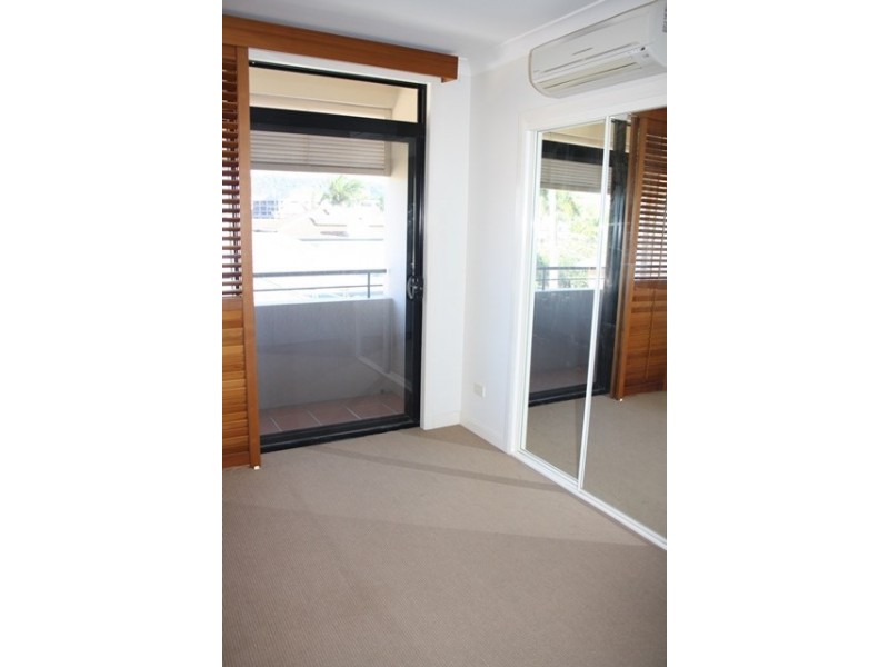 9/98 Cunningham Street, Taringa QLD 4068